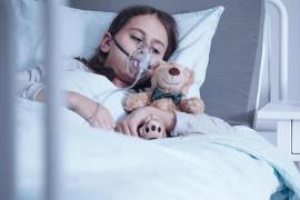 Salud. A los niños que presenten síntomas de fribrosis quística, se les debe hacer una serie de pruebas.