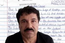 Joaquín “El Chapo” Guzmán envió una nueva carta desde prisión en Estados Unidos para solicitar su extradición a México. El exlíder del Cártel de Sinaloa asegura que recibe un trato desigual y busca recuperar su libertad.