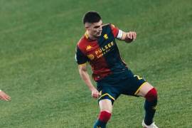 El mexicano Johan Vásquez fue titular y jugó todo el partido en el triunfo del Genoa 2-1 sobre la Roma en la Serie A de Italia.