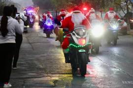 Imagen de la caravana policiaca del 2024, donde elementos policiacos reforzaron los lazos de proximidad con la ciudadanía.