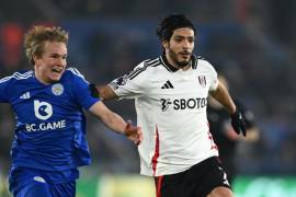 El atacante azteca tuvo una actuación discreta, sin embargo, dio un pase para el primer gol del Fulham.