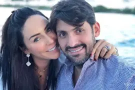 Víctor Manuel Álvarez Puga, esposo de Inés Gómez Mont y prófugo de la justicia mexicana, se encuentra detenido en un centro de procesamiento en Miami, Florida.