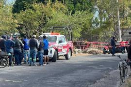 El oficial perdió la vida en el lugar luego de que sujetos a bordo de una motocicleta dispararan en repetidas ocasiones en su contra | Foto: Especial