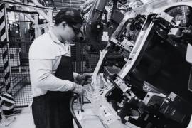 El Instituto Nacional de Estadística y Geografía detectó que la caída de 2.54% en el personal ocupado manufacturero ha sido la segunda peor desde 2009.