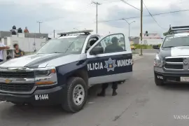 Elementos de la Policía Municipal aseguraron a los presuntos ladrones tras un operativo en el sur de la ciudad.