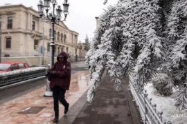 Para hoy, sobre el noroeste de México, una circulación ciclónica en niveles medios y altos de la atmósfera, en combinación con la corriente en chorro subtropical, originarán la segunda tormenta invernal.