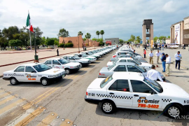 Autoridades revisan denuncias para prevenir actos de discriminación en el transporte público.
