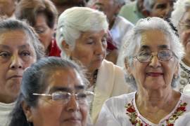 México vive una transformación demográfica histórica. La disminución de nacimientos y el aumento de la población adulta mayor cambiarán la estructura social del país en las próximas décadas.