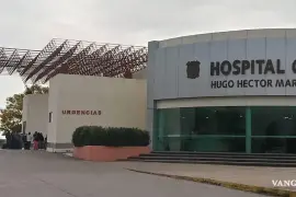 Ángel Uriel es atendido en el Hospital General de Palau tras el brutal ataque con machete.