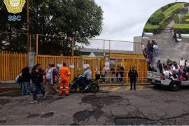 Alumnos encapuchados toman el plante de la Prepa 1 de la UNAM por agresión de directivos hacía alumno.