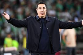 Efraín Juárez ha sido blanco de sanciones en México y Colombia por celebrar de manera efusiva.