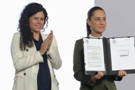 El Gobierno federal oficializó un decreto que exige a las gigantes tecnológicas proteger a niños y adolescentes de la violencia y el acoso digital, bajo la advertencia de aplicar sanciones por ley si no cumplen.