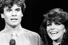Fue hace casi 37 años cuando Juan Gabriel cantó durante casi 9 horas en el programa de Verónica Castro, en lo que se conoció como “La noche que México no durmió”.