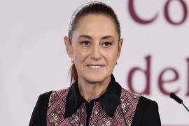 La presidenta Claudia Sheinbaum respondió a cuestionamientos por la reciente visita del pato “Merlín” a Palacio Nacional y las críticas que señalan la falta de una reunión pública con madres buscadoras.