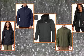 Amazon destaca por ofrecer una gran variedad de marcas de ropa que prometen calidad a buenos precios.
