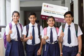 Estudiantes de nivel básico en la Ciudad de México, beneficiarios del programa ‘Bienestar para Niños y Niñas, Mi Beca para Empezar’, sufrirán una leve modificación en sus tarjetas... Sin embargo, este cambio no aplica para todos, sino aquellos que pasarán de primaria a secundaria.