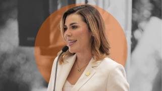 El gobierno de Baja California negó que Marina del Pilar Ávila Olmeda solicite licencia; reunión en Tijuana sigue programada.