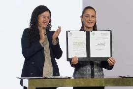 La reforma constitucional establece que quienes tengan doble nacionalidad deberán renunciar a la extranjera antes de solicitar su registro como candidatos.