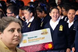 Desde el lunes 11 de noviembre arrancó la etapa de registro de alumnos para la Beca Rita Cetina, con el que se busca ayudar a con apoyos económicos a estudiantes de educación básica.