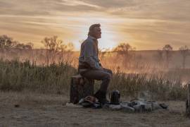 Kurt Russell habla en exclusiva sobre ‘su muerte’ y su vida lejos de Hollywood