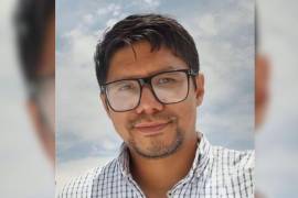 El fiscal general Javier Flores Saldívar informó que los dictámenes médicos no acreditan lesiones en las costillas del catedrático colombiano Leonardo Ariel Escobar Barrios, localizado tras varios días desaparecido en Nuevo León.