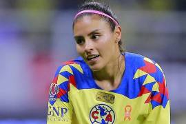 Karen Luna se encontraba enojada, pues no la mexicana no pudo conseguir ser campeona por sexta vez del futbol nacional.