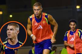Cristiano Ronaldo estrenó un degradado con tonos rubios y cobrizos durante su regreso a los entrenamientos del Al-Nassr.