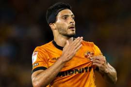 Raúl Jiménez celebró su regreso al Wolverhampton con un gol agónico desde los 11 pasos.
