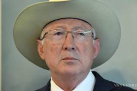 Ken Salazar, embajador de EU en México, da positivo a Covid-19 y cancela evento en Mérida, Yucatán.