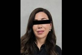 Tras su detención, la exfuncionaria fue trasladada a la capital de Coahuila, donde quedó a disposición de un juez de control para la audiencia de formulación de imputación por el delito de peculado.