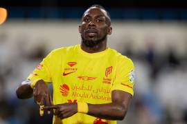 Julián Quiñones celebra uno de los tres goles con los que alcanzó 21 tantos en la temporada y está en segundo lugar de goleo en la Saudi Pro League.