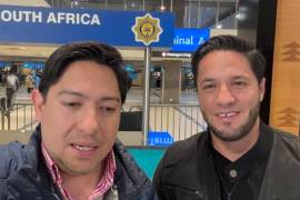 El periodista Julio Ibáñez y el camarógrafo Daniel García fueron liberados en Sudáfrica tras permanecer más de dos meses bajo arresto domiciliario por un caso relacionado con el uso de un dron.