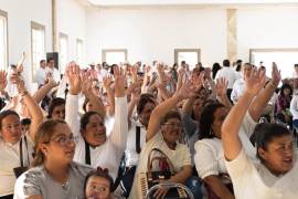 POLITICÓN: Los aplausos importados y los riesgos que se corren en los consejos del PRI