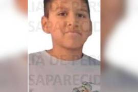 Tras su ubicación, el adolescente fue trasladado ante las autoridades investigadoras para rendir su declaración y esclarecer las circunstancias en las que permaneció fuera de casa durante varios días.