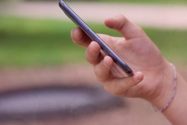 Registro obligatorio de identificación en líneas telefónicas ¿Inconstitucional o medio de seguridad?