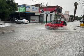 Las fuertes lluvias de la temporada rebasan la capacidad del drenaje con el que cuenta la ciudad.