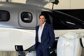 La empresa EMCJET, dirigida por el saltillense Guillermo Montemayor, aseguró un slot para la distribución del Lilium Jet en Texas a partir de 2025 y gestionó los espacios de producción en Houston, sede del proyecto.