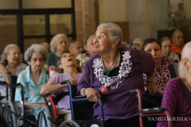 Personal de la Secretaría de Inclusión y Desarrollo Social visita centros comunitarios, casas de reposo, asilos y albergues para entregar apoyos.