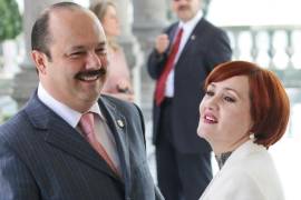 Bertha Olga Gómez Fong, esposa del exgobernador de Chihuahua César Duarte, fue detenida este miércoles en El Paso, Texas por elementos de ICE en Estados Unidos.