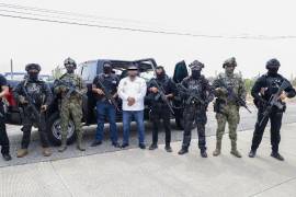 En un operativo conjunto entre Marina, SSPC, Defensa, FGR, y autoridades estatales, fue tenido el presidente municipal de Juchitán de Miguel “N” alias “Quetu”.