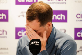 Andy Murray, tenista británico y ex número 1 del mundo, anuncia su retiro de Wimbledon debido a una lesión en la espalda sufrida durante el torneo de Queen’s.