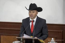 Antonio Flores Guerra, legislador propietario, enfrenta críticas por su ausencia en las sesiones parlamentarias en Coahuila.