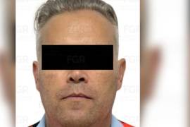 Ricardo Thompson salió del Centro Federal de Readaptación Social #1 ‘El Altiplano’, luego de que se le dictara cambio de medida cautelar que permitirá cumplir arraigo domiciliario en Ensenada, Baja California.