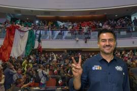 Manifestantes irrumpieron en el pleno del Senado cuando estaba la discusión de la Reforma al Poder Judicial, los inconformes se identificaron como trabajadores y estudiantes que se oponen a esta medida.