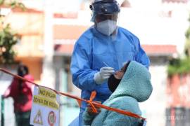 Advirtió que México no puede declarar aún el fin de la pandemia, y por el contrario, las autoridades están en alerta por el incremento de casos.