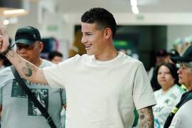 León espera contar con James Rodríguez para este viernes, mismo que encabezó hoy jueves una firma de autográfos en la ciudad guanajuatense.