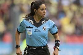 ¡Hace historia! Karen Díaz se convierte en la primera mujer mexicana en arbitrar un partido de la Copa del Mundo.