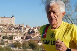 A sus 82 años, Juan López conserva un 77% de su masa muscular, compite en maratones, rompe récords mundiales y despierta el interés de universidades que buscan explicar su extraordinaria edad corporal similar a la de un joven de 30.