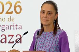 La presidenta Claudia Sheinbaum cuestiona a la oposición por “colgarse del exterior” tras las acusaciones contra Rubén Rocha Moya en Estados Unidos. Defiende la soberanía y reitera que sin pruebas no habrá juicios anticipados.