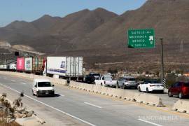 Los colapsos en esta vía de cuota son constantes debido a accidentes o a condiciones climatológicas.